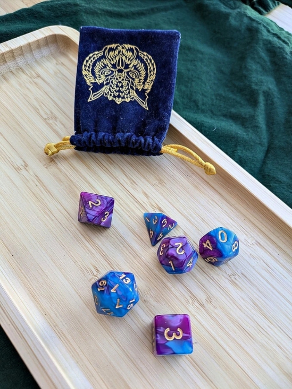 Set of 6 Blue & Purple Gaming Dice with Storage Pouch
